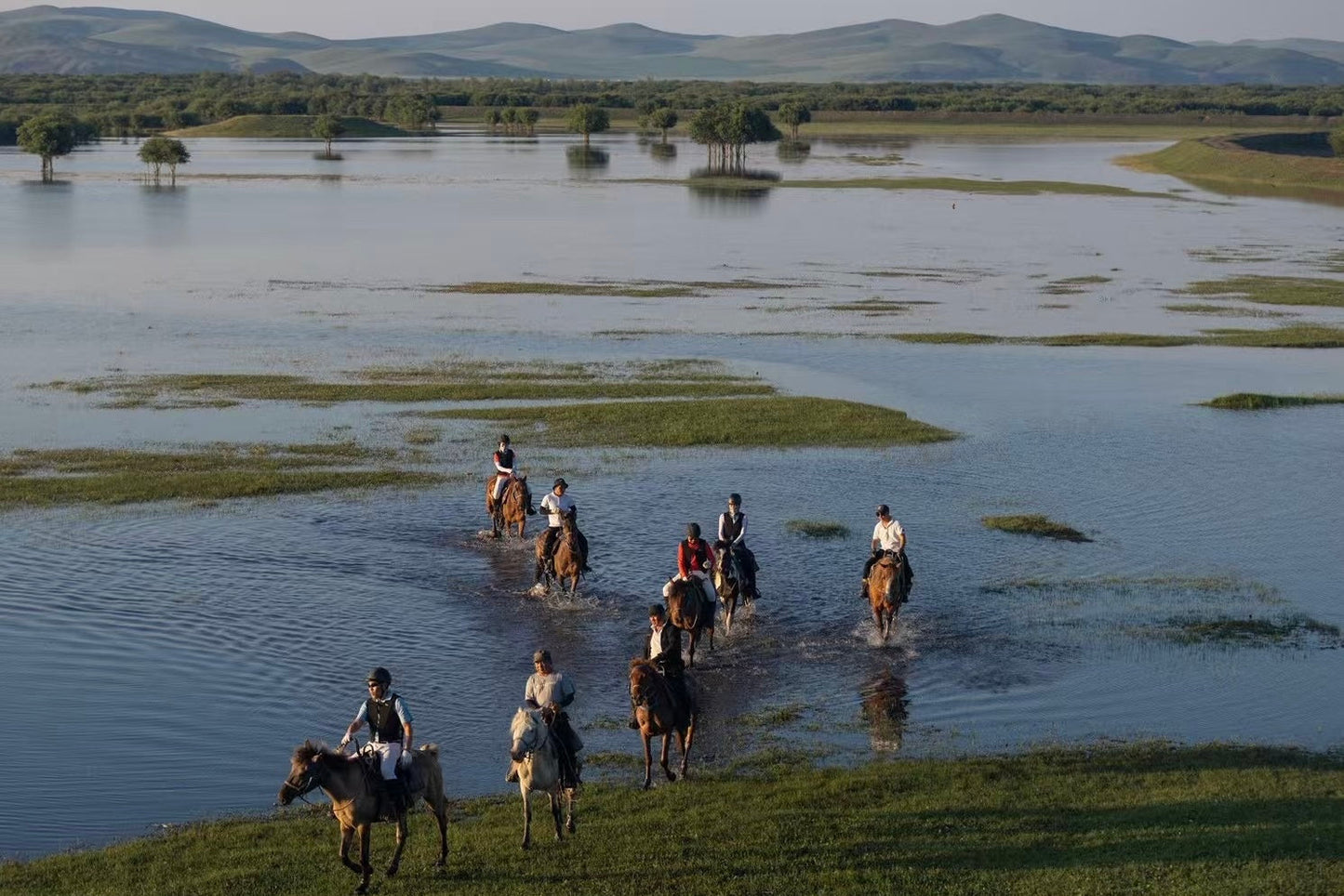 Inner Mongolia: 7-Day Horseback Expedition Across