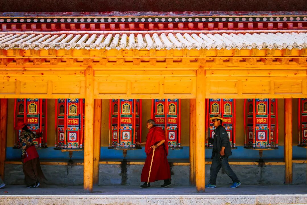 Gansu, Qinghai & Hehuang: Where Faith Meets the Plateau